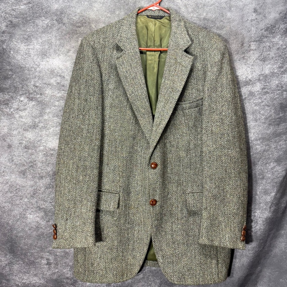 VTG Harris Tweed Handwoven Scottish Wool Herringbone Sport Coat Blazer Size 38